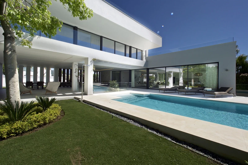 Benahavis 4 bed 3 bath Villas 1,990,000 - 2,900,000