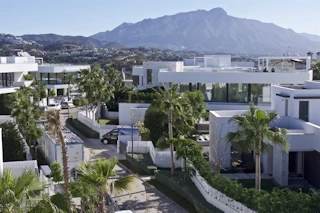 Benahavis 14 5 bed 5 bath luxury villas €5,300,000